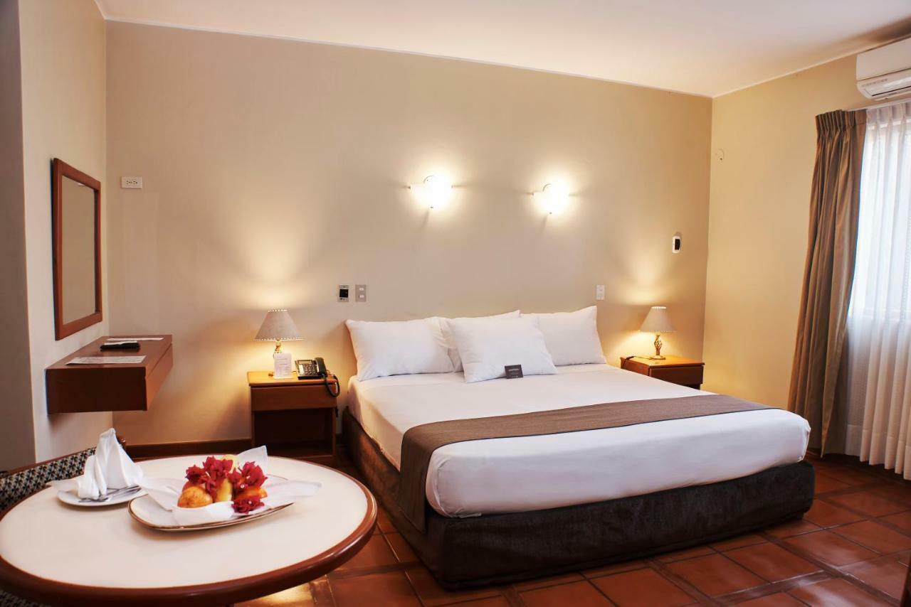 Dm Nasca Hotel 3*